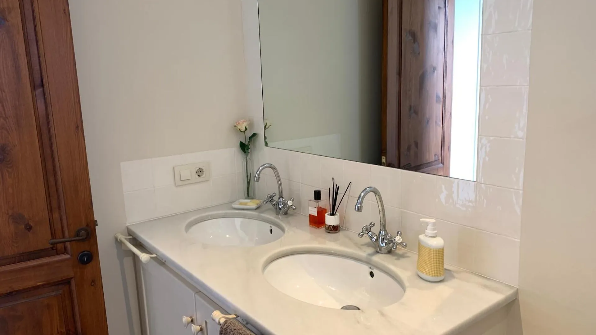Bed & Breakfast Casa Lady Margarita B&B Adults Only Celrá Spanien